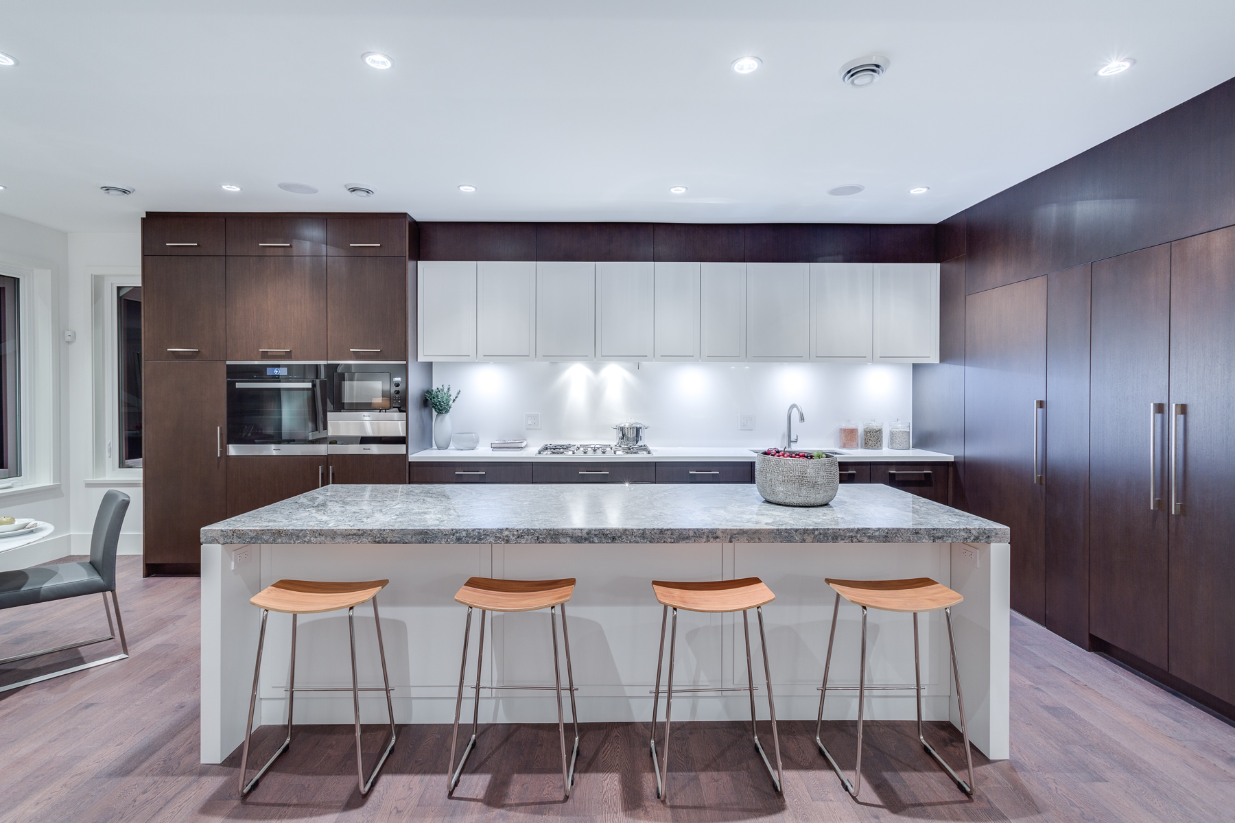 Malaspina residence kitchen